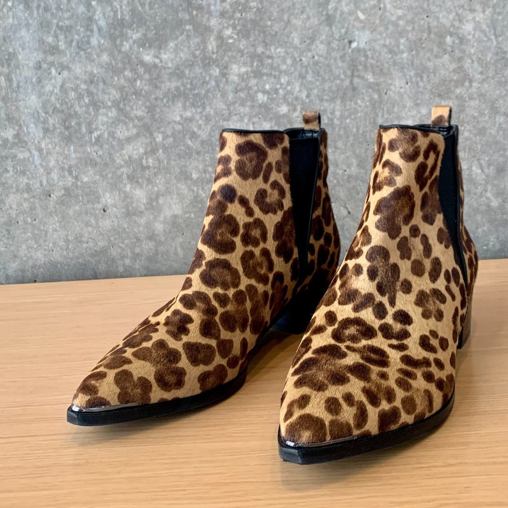 Marc Fisher Yale Leopard Booties size 9, calf hair